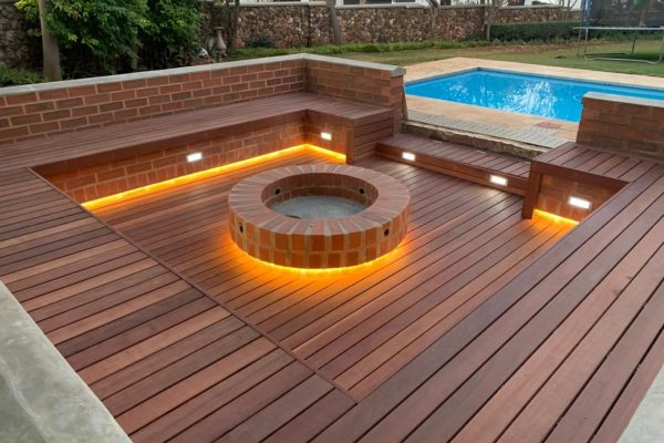 b8c0ac29-0886-4d75-9916-3323702063c8 2